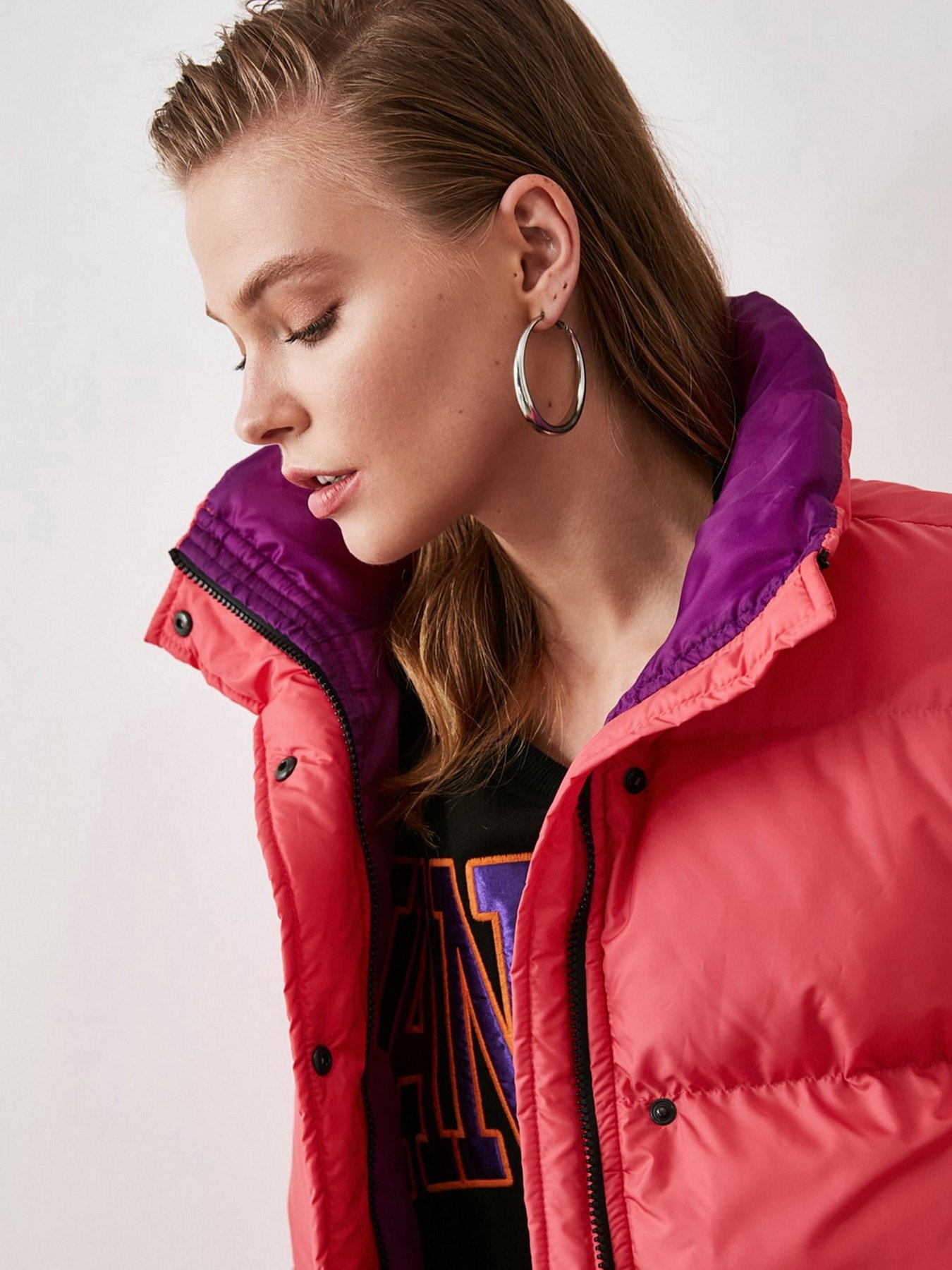 Куртки та дублянки Trendyol модель TWOAW21MO0065/Pembe Фото