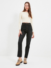 Джинсы Trendyol Bootcut модель TWOAW22JE0643/Siyah Фото