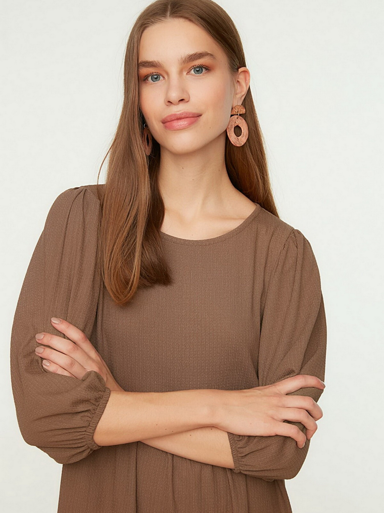 Платья Trendyol модель TWOSS22EL0831/Vizon Платья Trendyol модель TWOSS22EL0831/Vizon Фото
