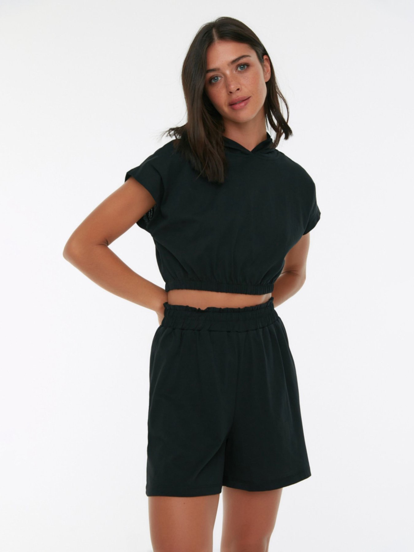Костюмы Trendyol модель THMSS22SR0544/Siyah Фото