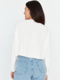 Свитры и кардиганы Trendyol модель TWOAW23KZ01699/Ekru Фото