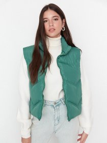 Куртки та дублянки Trendyol модель TWOAW23YE00028/Yesil Фото