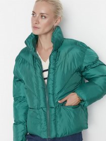 Куртки та дублянки Trendyol модель TWOAW22MO0079/Ordek Basi Yesili Фото