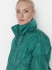 Куртки та дублянки Trendyol модель TWOAW22MO0079/Ordek Basi Yesili Фото