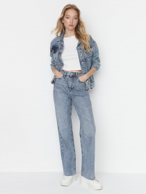 Джинси Trendyol модель TWOAW23JE00083/Acik Mavi Фото
