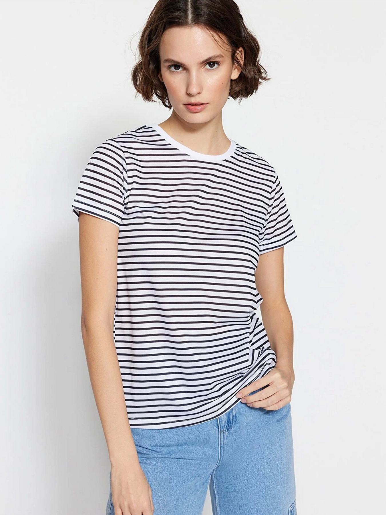 Футболки і поло Trendyol модель TWOSS20TS0146/Cok Renkli Футболки і поло Trendyol модель TWOSS20TS0146/Cok Renkli Фото