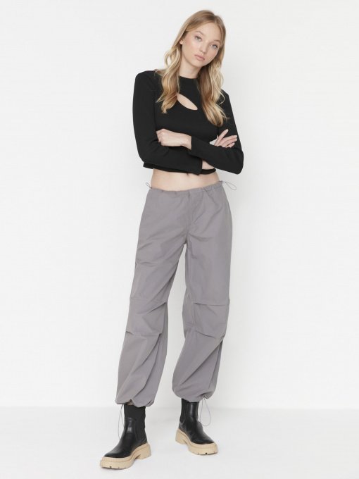 Брюки Trendyol модель TWOAW23JE00738/Gri Фото