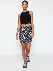 Юбки Trendyol модель TWOSS23ET00097/Siyah Фото