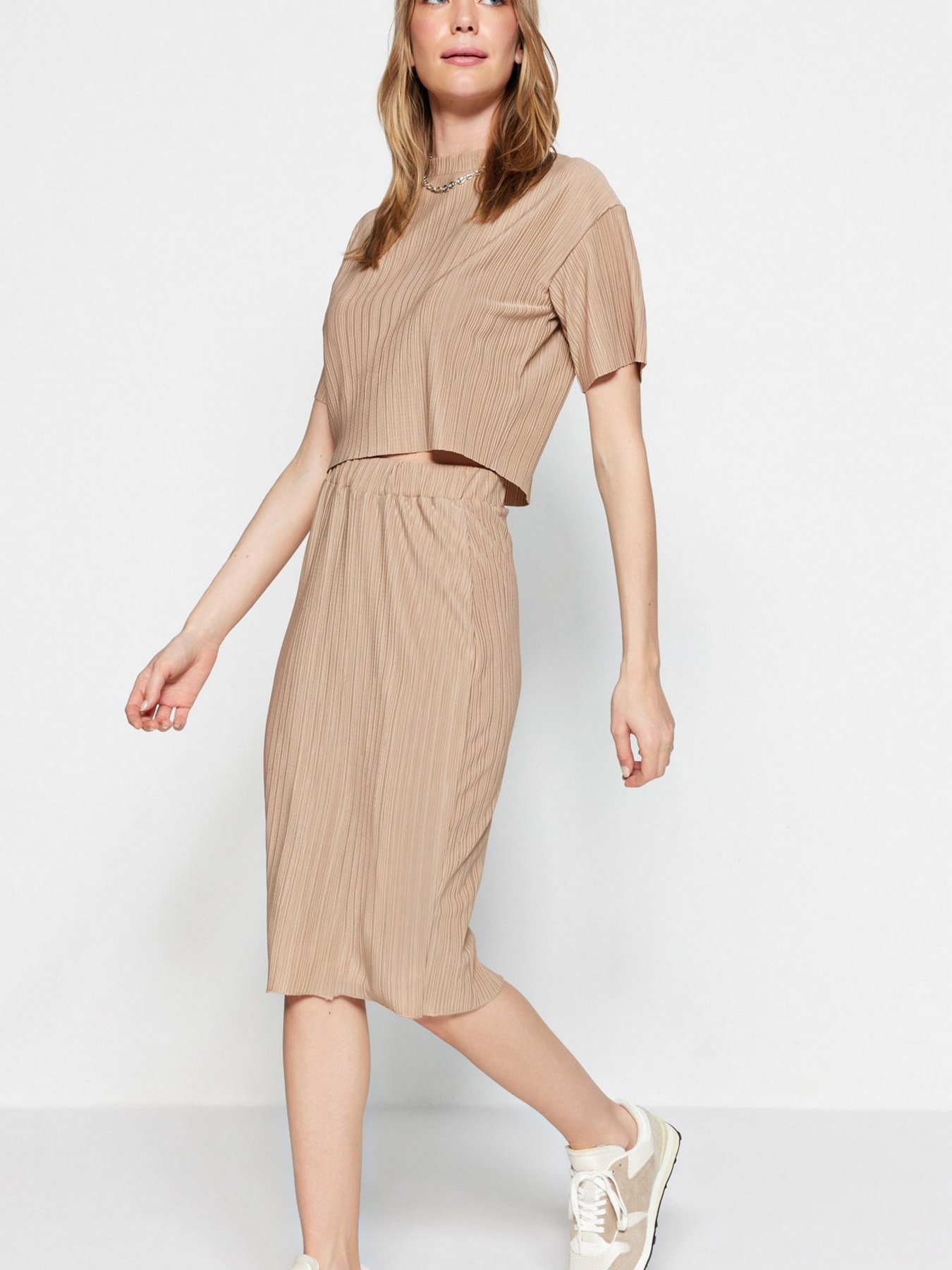 Юбки Trendyol модель TWOSS23ET00099/Vizon Фото
