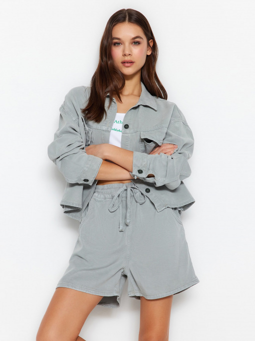 Куртки и дубленки Trendyol модель TWOSS23GO00428/Mint Фото