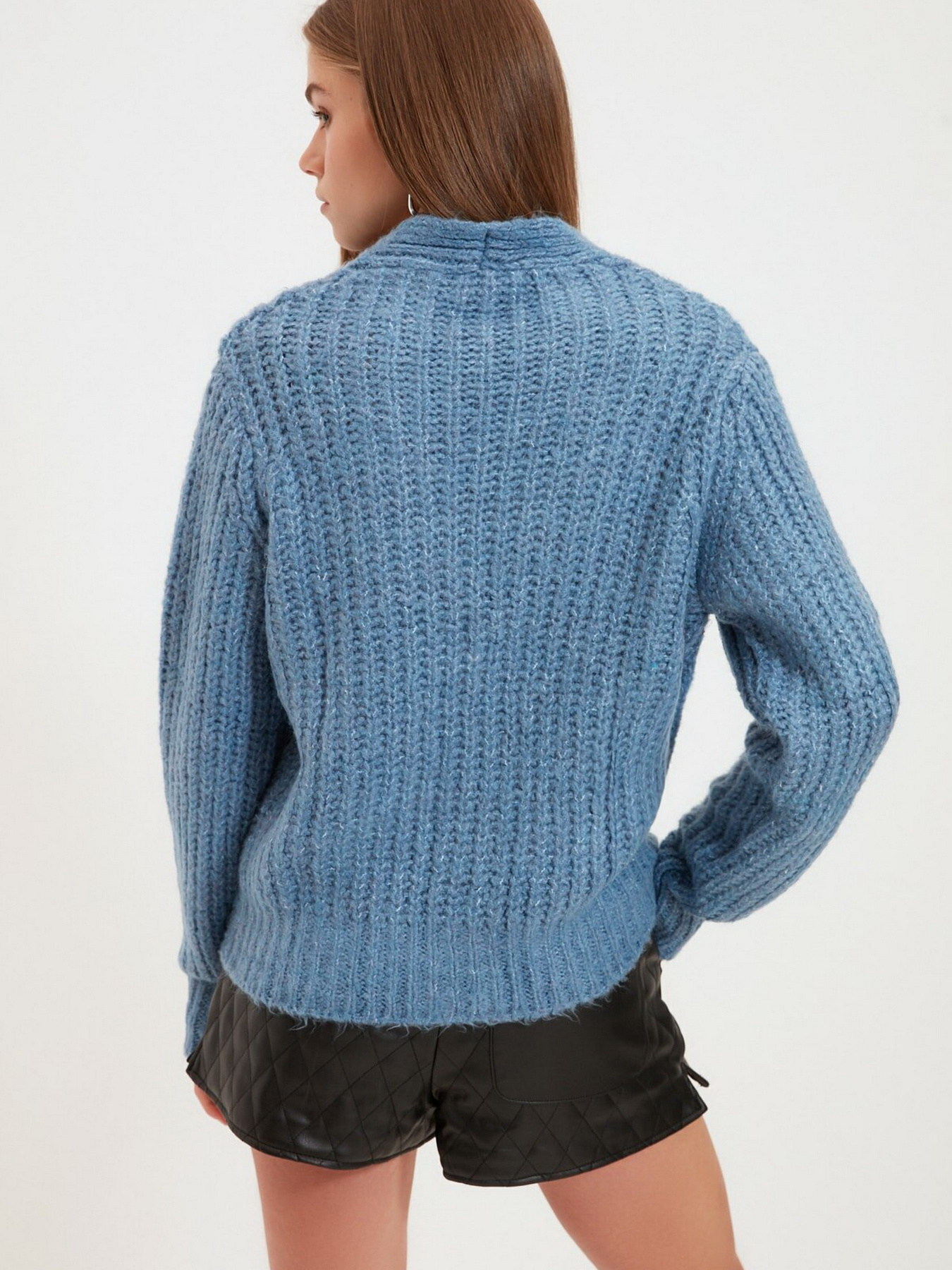 Свитры и кардиганы Trendyol модель TWOAW20HI0214/Mavi Свитры и кардиганы Trendyol модель TWOAW20HI0214/Mavi Фото