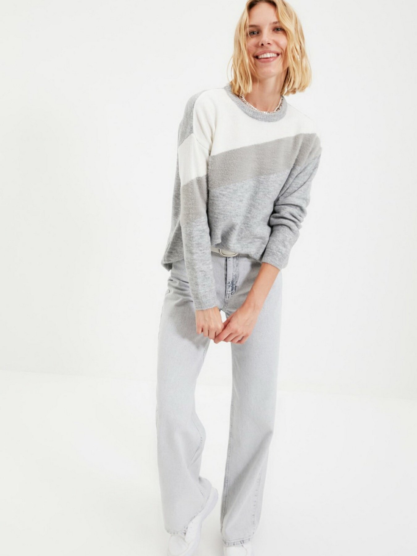 Свитры и кардиганы Trendyol модель TWOAW20KZ0082/Gri Свитры и кардиганы Trendyol модель TWOAW20KZ0082/Gri Фото