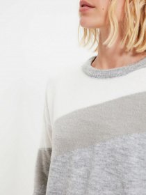 Свитры и кардиганы Trendyol модель TWOAW20KZ0082/Gri Фото