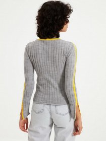 Свитры и кардиганы Trendyol модель TWOAW20KZ0664/Gri Фото