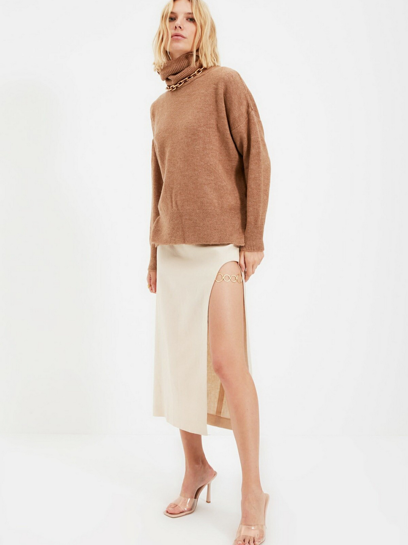 Свитры и кардиганы Trendyol модель TWOAW20XS0026/Camel Свитры и кардиганы Trendyol модель TWOAW20XS0026/Camel Фото