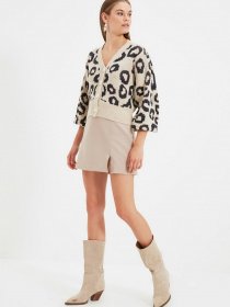 Свитры и кардиганы Trendyol модель TWOAW21HI0007/Bej Фото