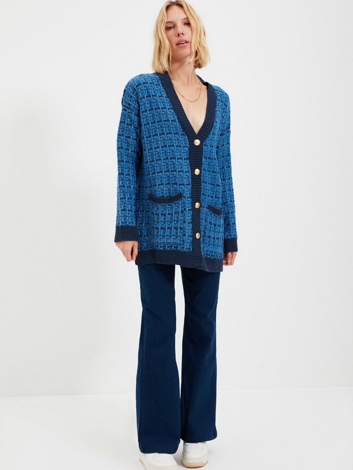 Свитры и кардиганы Trendyol модель TWOAW21HI0250/Indigo Свитры и кардиганы Trendyol модель TWOAW21HI0250/Indigo Фото