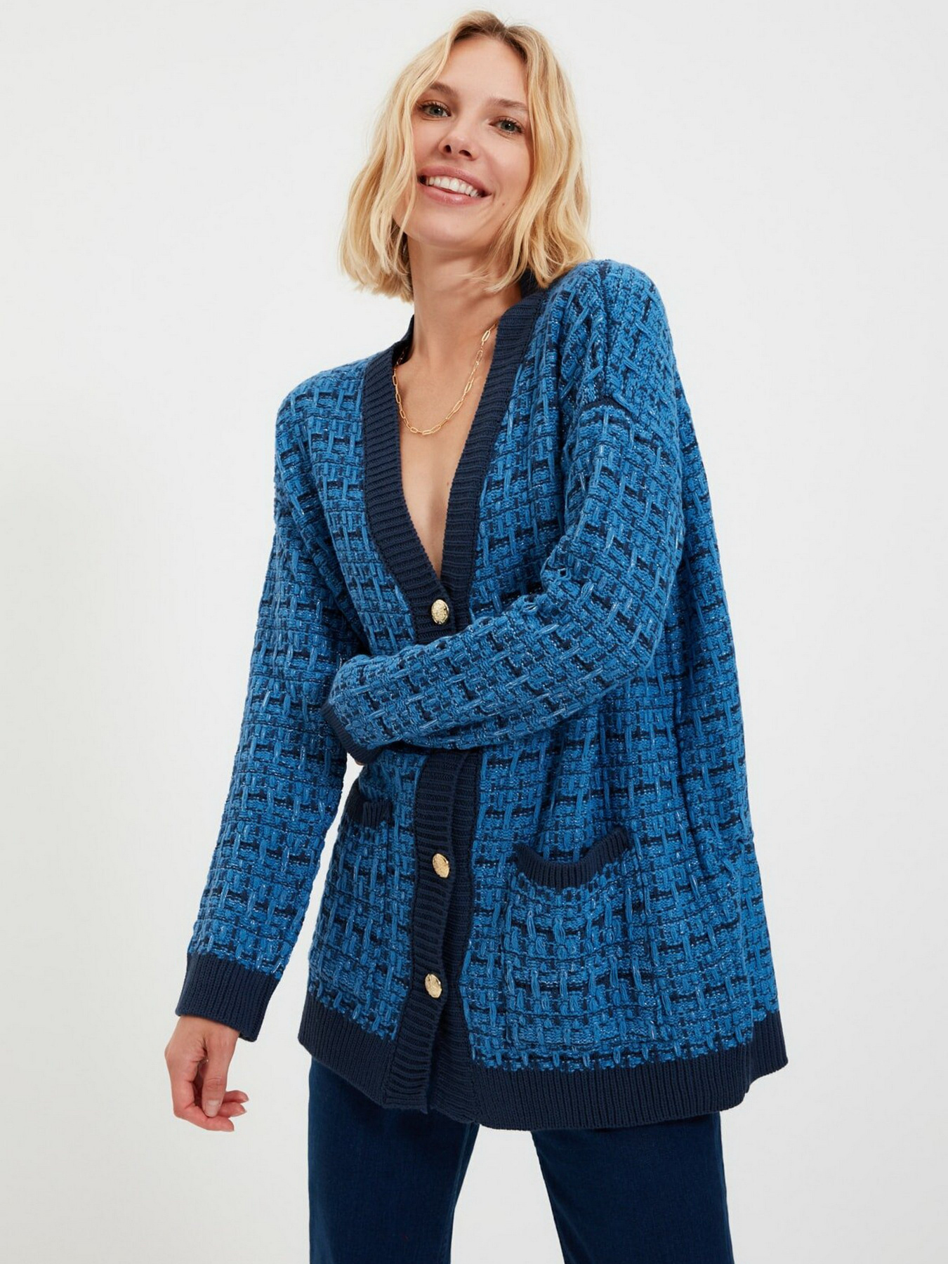 Свитры и кардиганы Trendyol модель TWOAW21HI0250/Indigo Свитры и кардиганы Trendyol модель TWOAW21HI0250/Indigo Фото