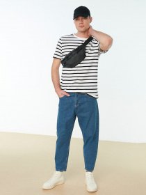 Джинсы Trendyol модель TMNSS22JE0223/Indigo Фото