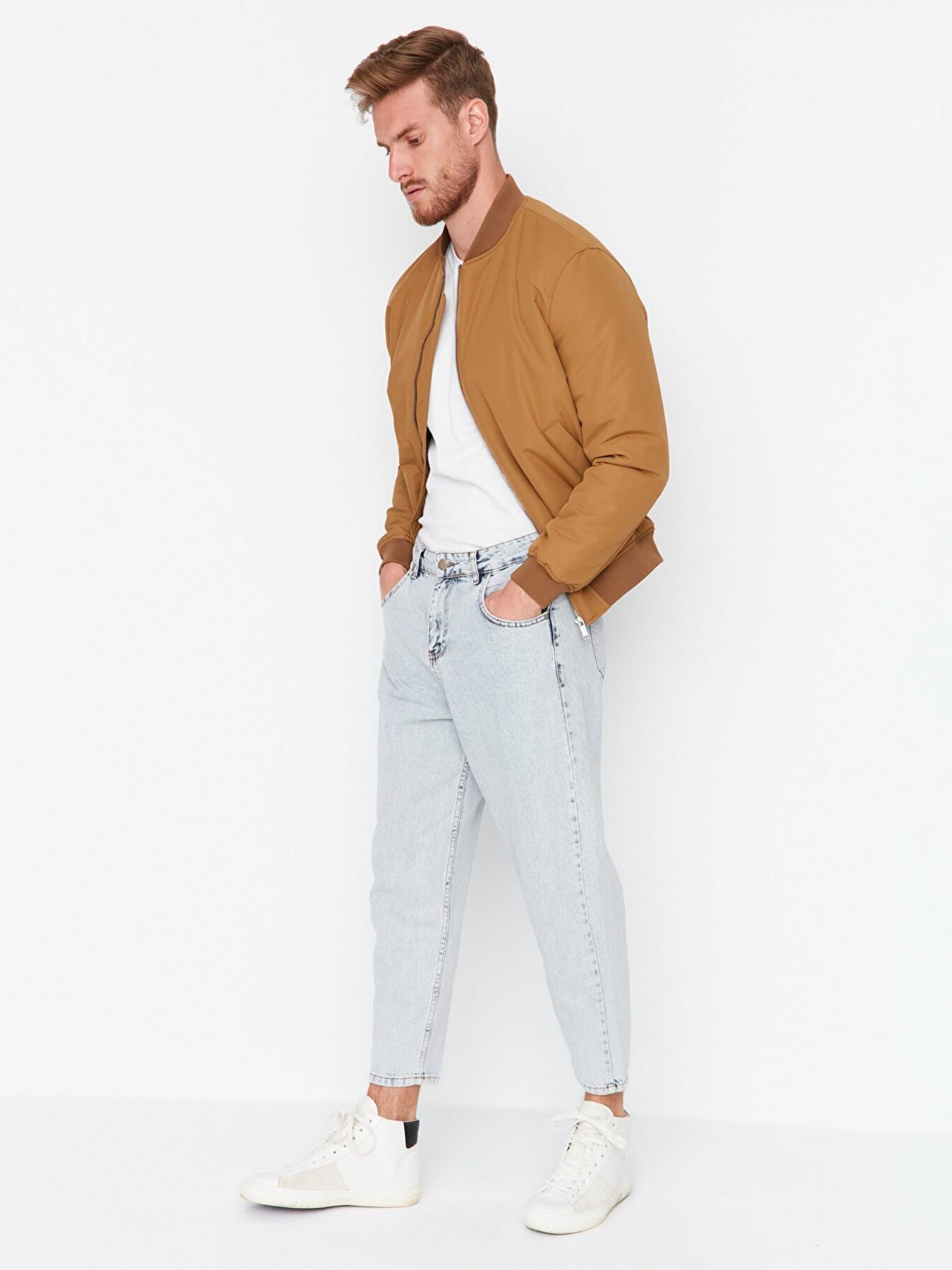 Джинсы Trendyol модель TMNSS22JE0223/Mavi Фото