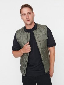Куртки и дубленки Trendyol модель TMNAW23YE00016/Yesil Фото