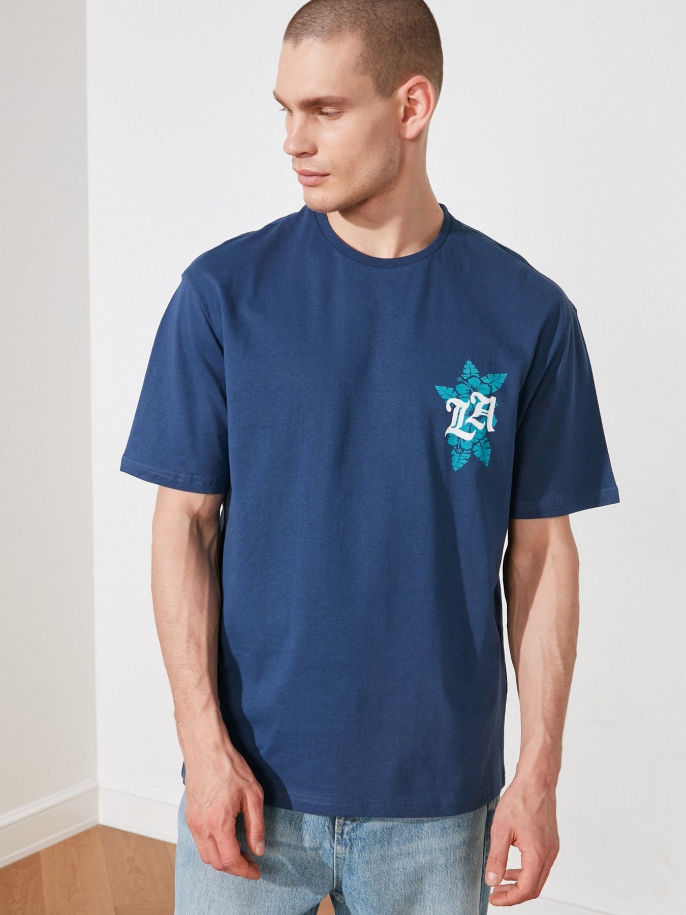 Футболки и поло Trendyol модель TMNSS20TS1103/Indigo Фото