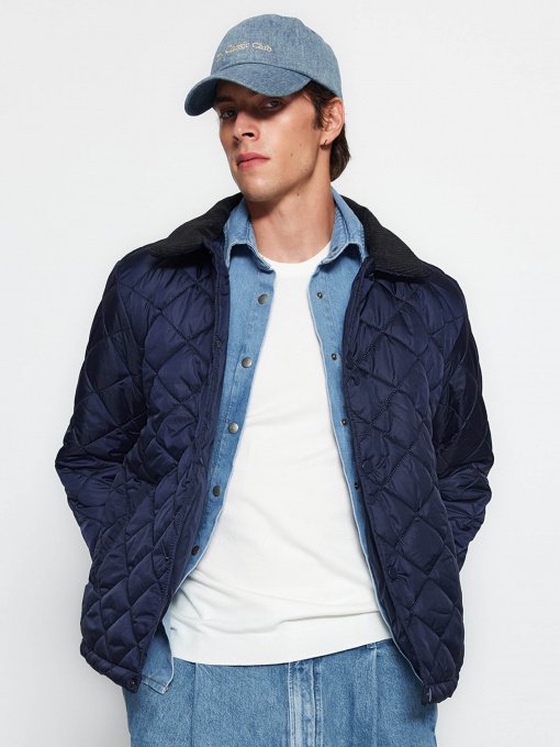 Куртки и дубленки Trendyol модель TMNAW24MO00022/Lacivert Фото
