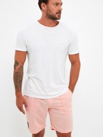 Шорти Trendyol модель TMNSS21SR0212/Pudra Фото