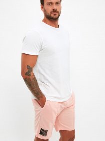 Шорти Trendyol модель TMNSS21SR0212/Pudra Фото