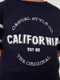Футболки і поло Trendyol модель TKDSS22TS0615/Lacivert Фото