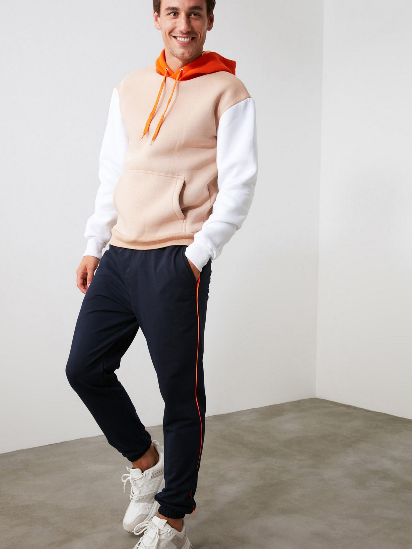 Штани Trendyol модель TMNAW21EA0078/Lacivert Фото