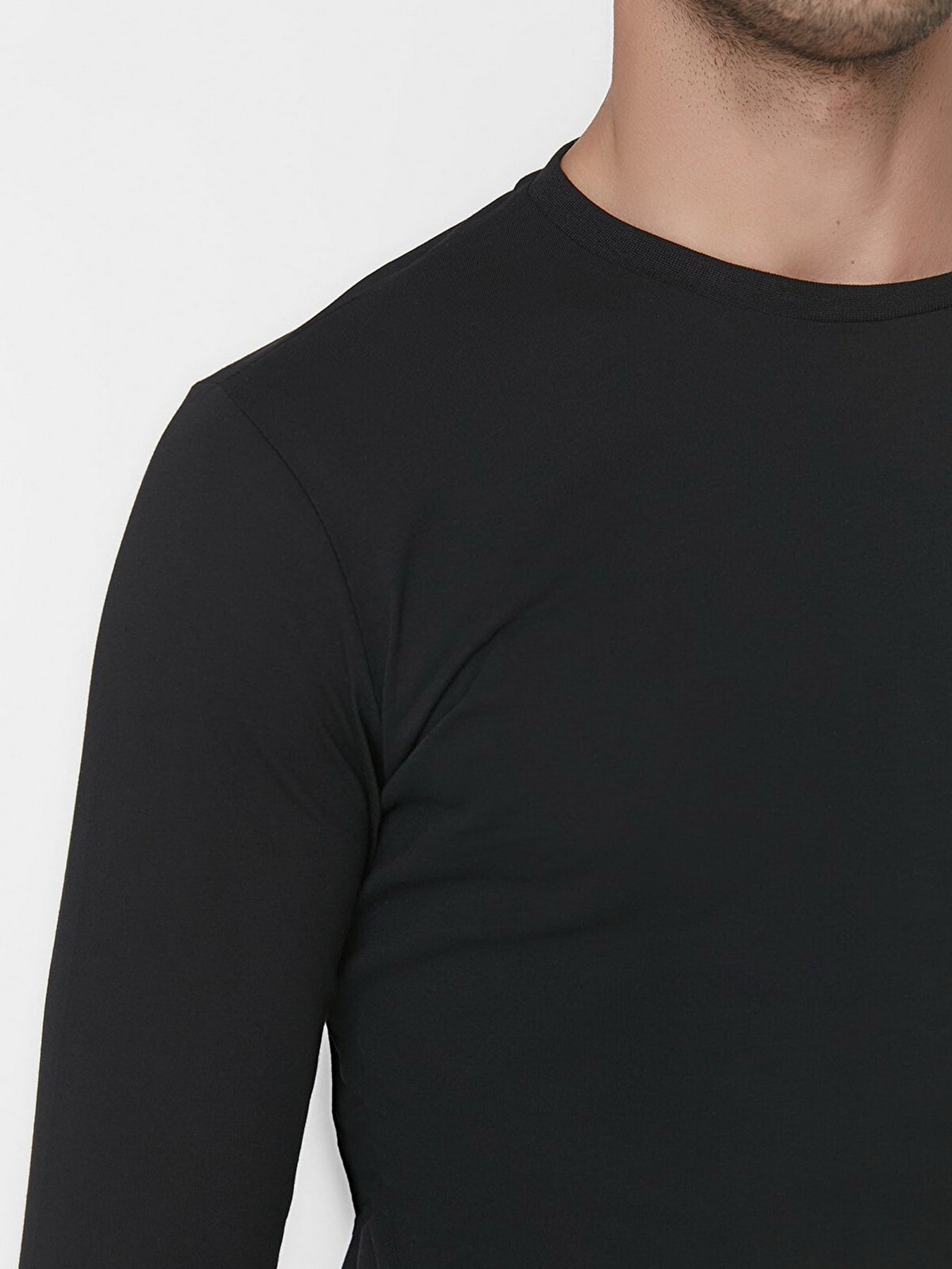 Худи и свитшоты Trendyol модель TMNAW21TS0208/Siyah Худи и свитшоты Trendyol модель TMNAW21TS0208/Siyah Фото