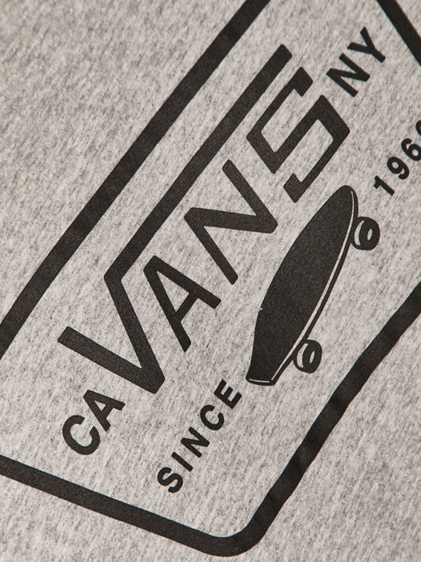 Футболки и поло Vans Full Patch модель VN000QN8ATH1 Фото