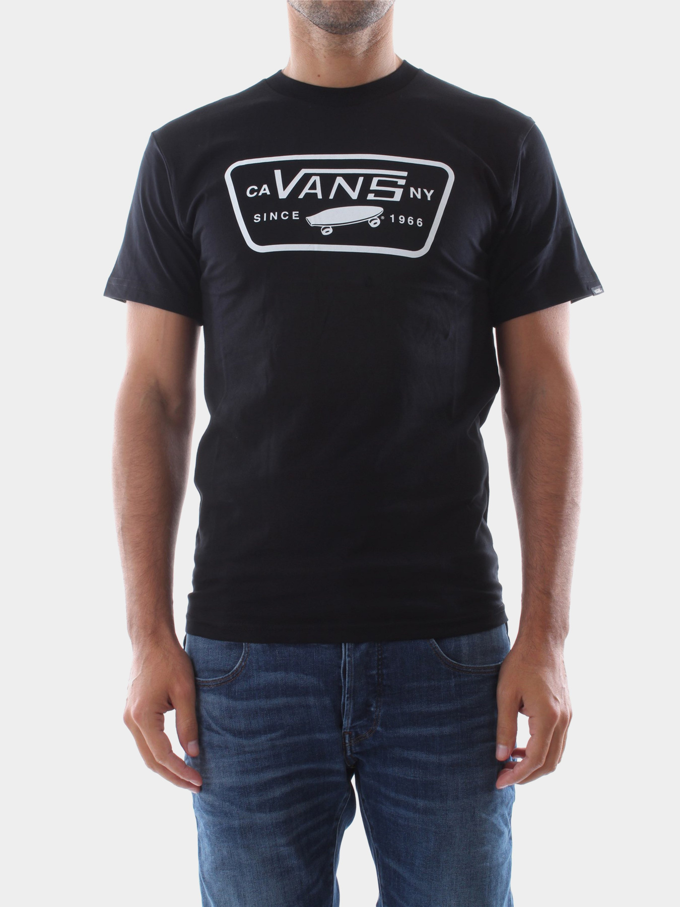 Футболки і поло Vans Mn Full Patch модель VN000QN8Y281 Фото