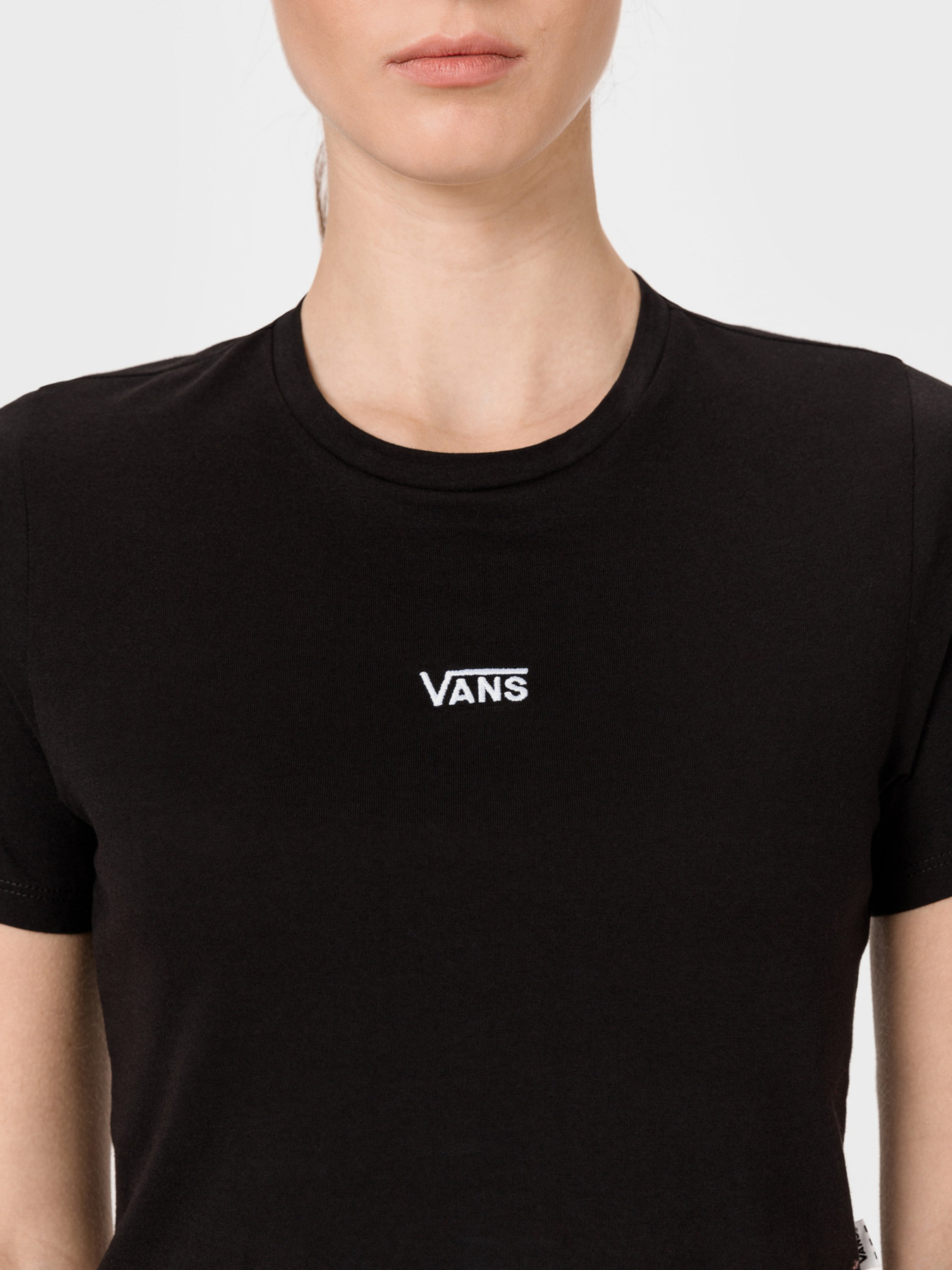 Футболки и поло Vans Flying V Crop Crew Sport модель VN0A54QUBLK1 Футболки и поло Vans Flying V Crop Crew Sport модель VN0A54QUBLK1 Фото