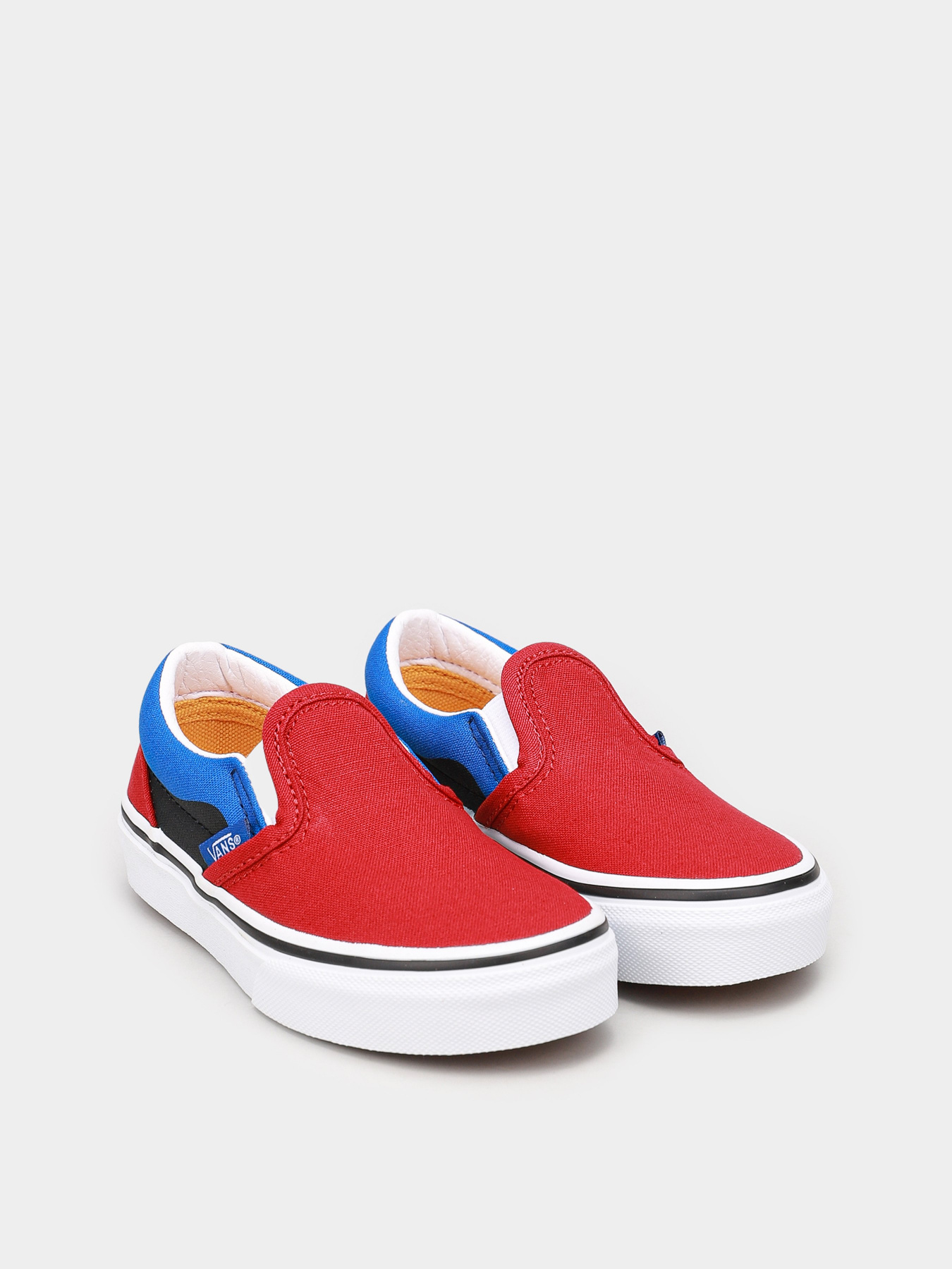 Сліпони та мокасини Vans Classic Slip-On модель VN0A5KXM9AC1 Фото