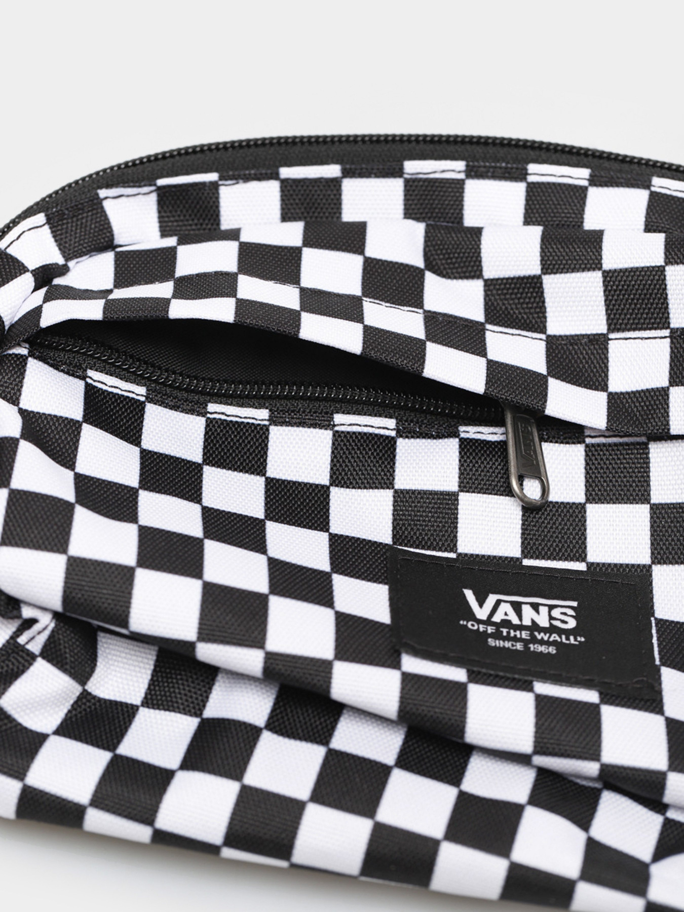 Сумки Vans ALISO II модель VN0A3I6CHU01 Сумки Vans ALISO II модель VN0A3I6CHU01 Фото