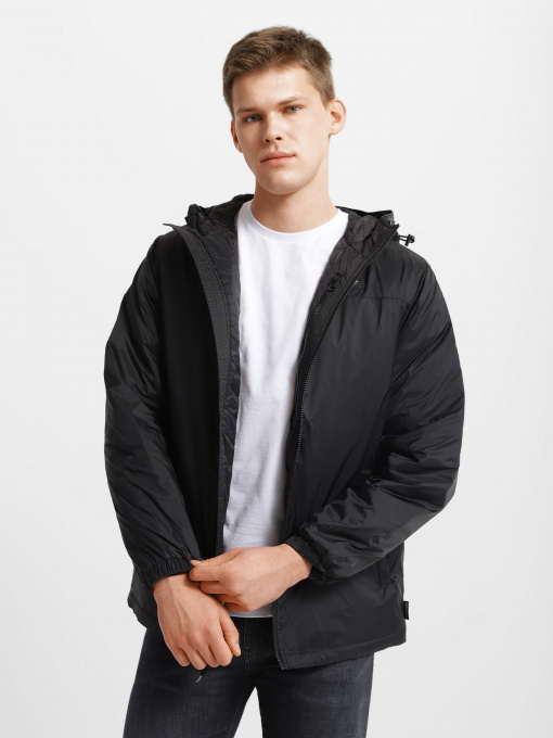 Куртки и дубленки Vans модель VN0A5FPKBLK1 Фото