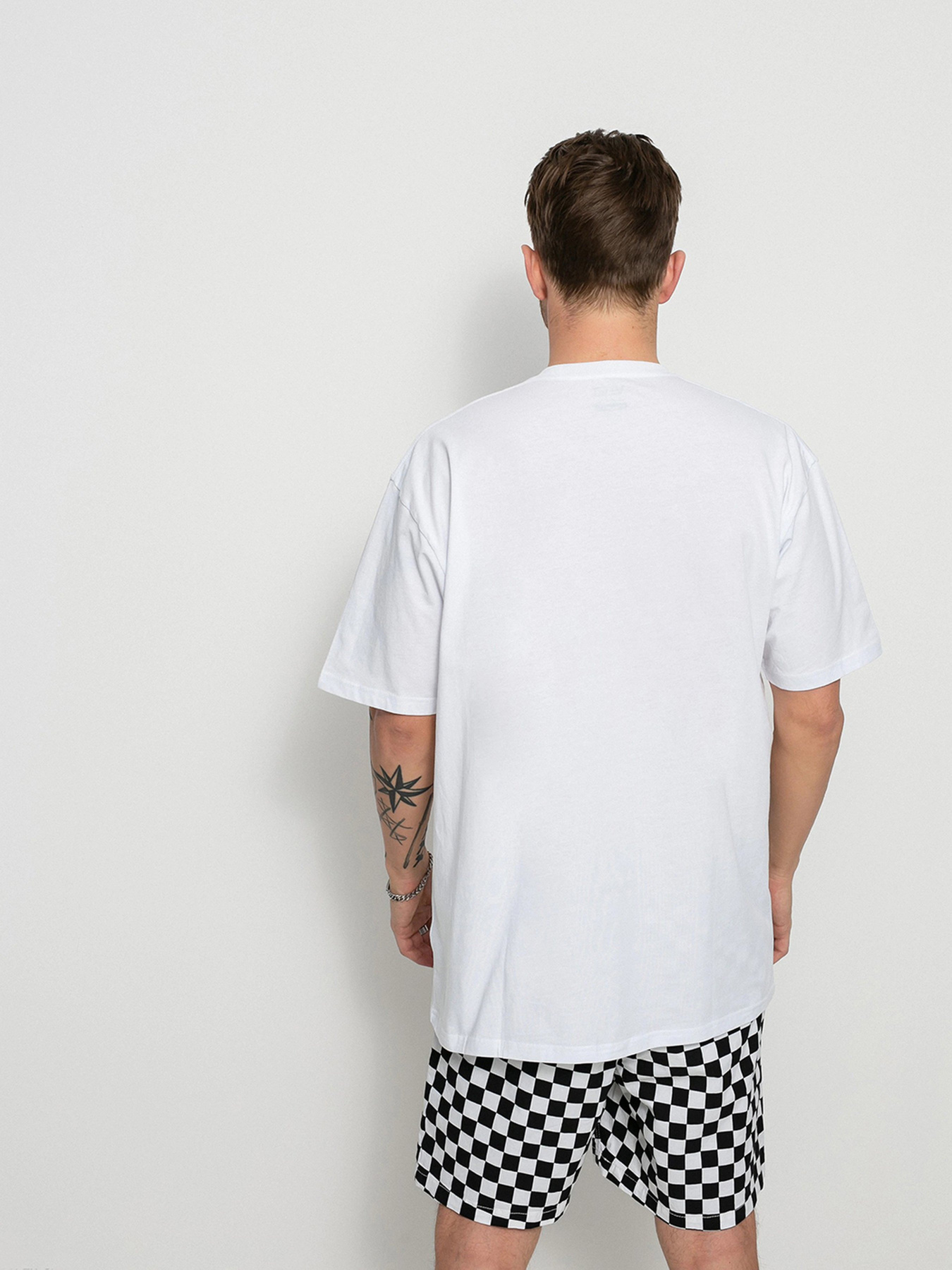 Футболки и поло Vans Left Chest Logo Plus модель VN0A54TFYB21 Фото