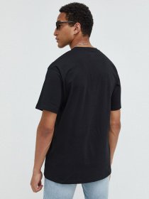 Футболки і поло Vans Sketchy Exit модель VN0A7S5YBLK1 Фото