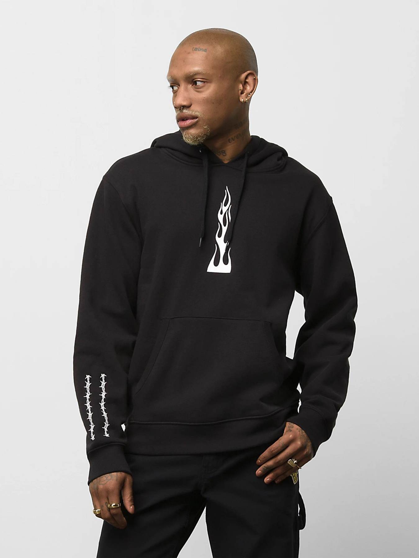 Худи и свитшоты Vans Elijah Berle Fleece модель VN0000B4BLK1 Худи и свитшоты Vans Elijah Berle Fleece модель VN0000B4BLK1 Фото