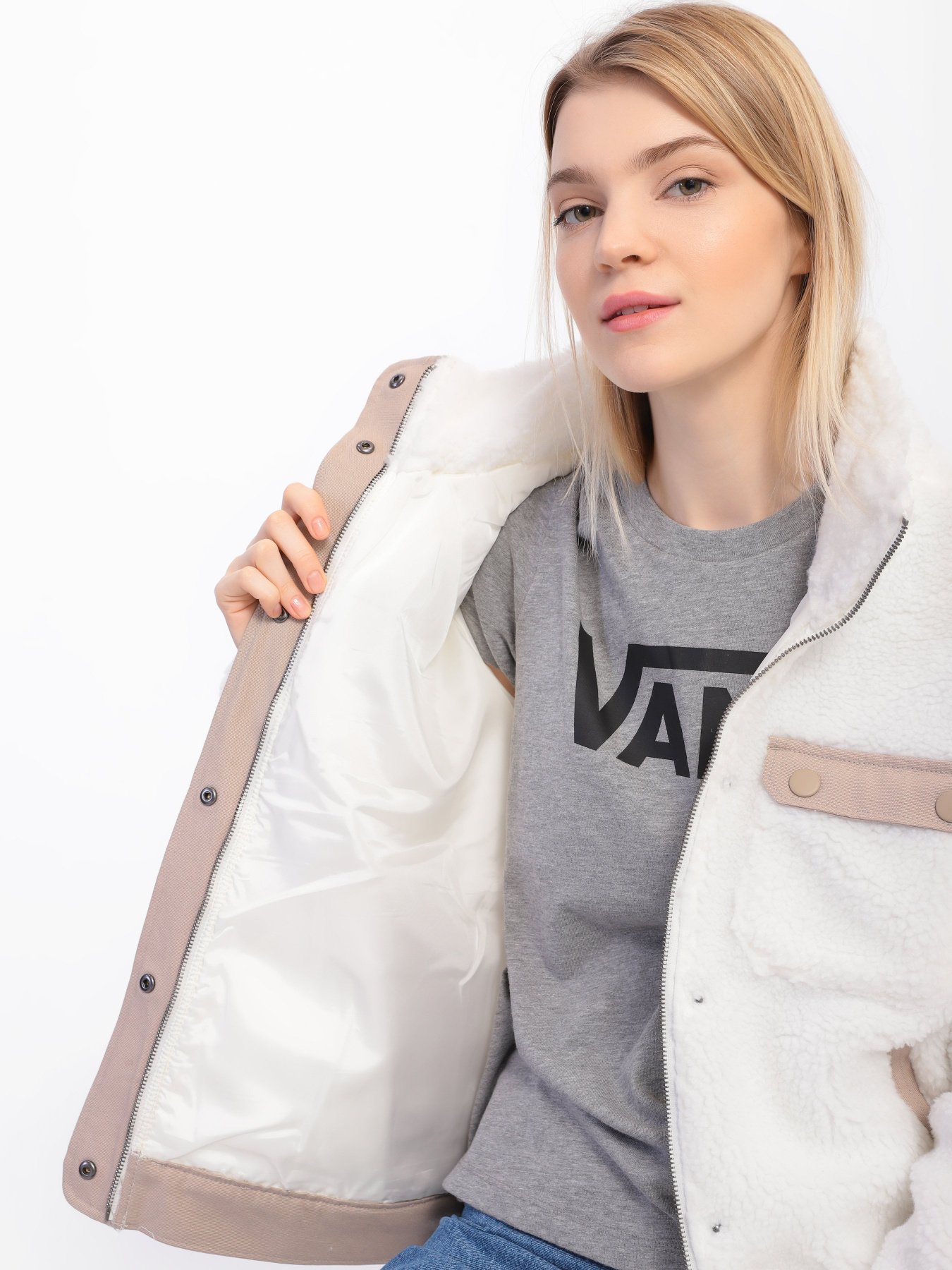 Худі та світшоти Vans Cozy Шерпа модель VN0A7RO4FS81 Фото