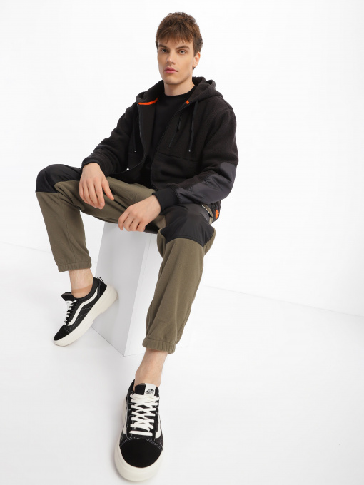 Худи и свитшоты Vans RAEBURN POLAR MONT модель VN0000B2BLK1 Фото