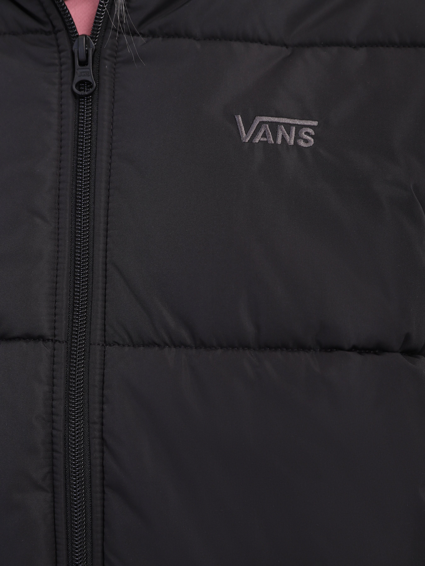 Куртки та дублянки Vans Short Puffer 2 модель VN0A4B8MBLK1 Фото