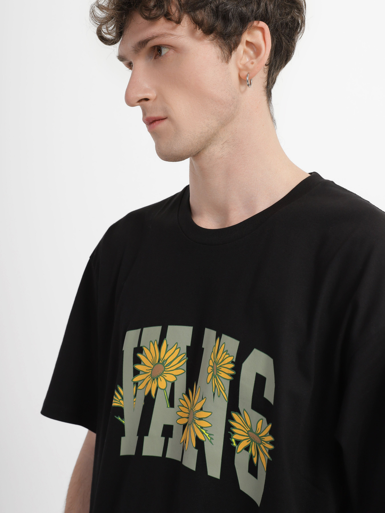 Футболки і поло Vans Healing модель VN00003UBLK1 Футболки і поло Vans Healing модель VN00003UBLK1 Фото