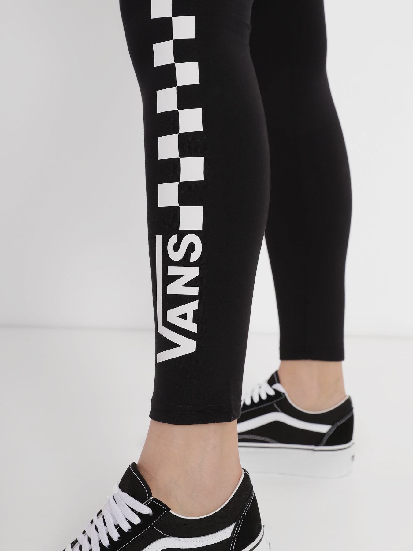 Штани Vans Chalkboard Classic модель VN0A4S9WBLK1 Фото