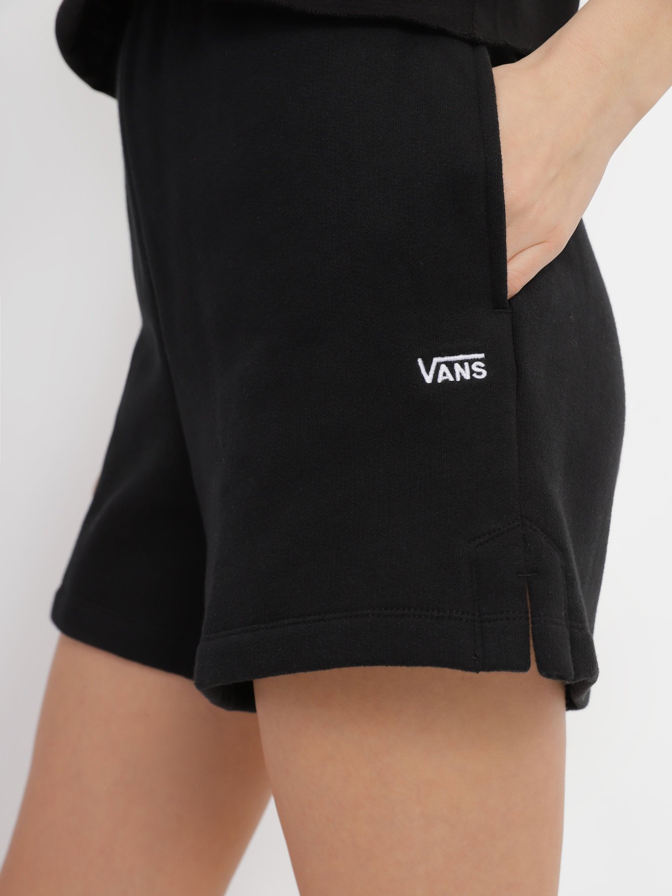 Шорти Vans Comfycush Fleece модель VN0A4POCBLK1 Фото