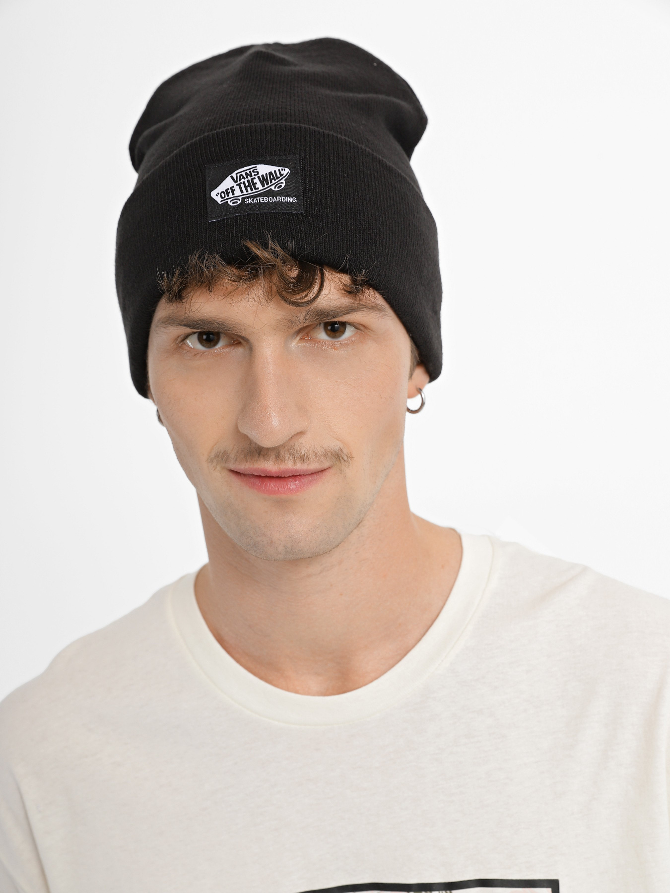 Шапки та кепки Vans Skate Classic Beanie модель VN0A7TNBBLK1 Фото