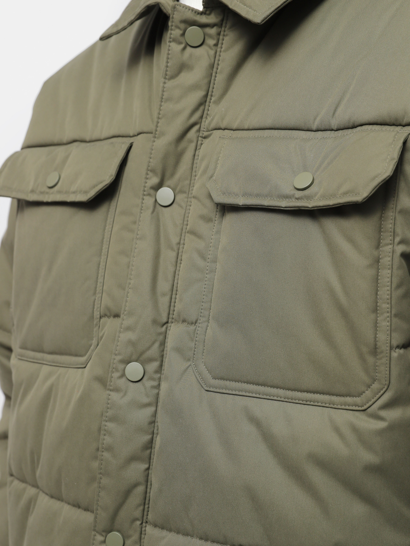 Куртки та дублянки Vans Davis Puffer MTE-1 модель VN0008JEKCZ1 Фото