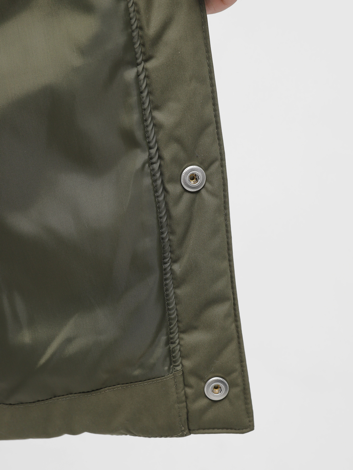 Куртки та дублянки Vans Davis Puffer MTE-1 модель VN0008JEKCZ1 Фото